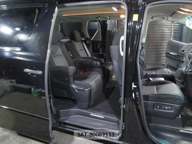 Toyota VELLFIRE 2011-12 8814975-13
