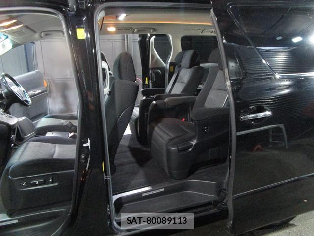 Toyota VELLFIRE 2011-12 8814975-15