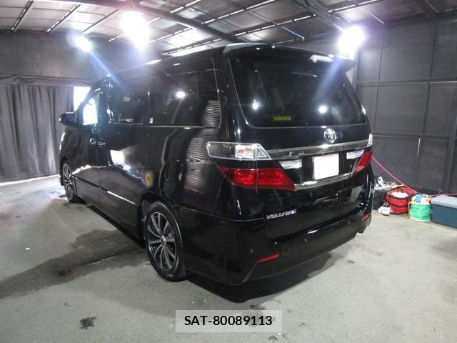 Toyota VELLFIRE 2011-12 8814975-4