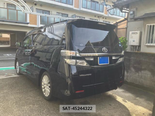 Toyota VELLFIRE 2012-05 8815215-1