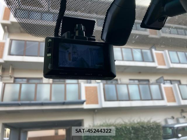 Toyota VELLFIRE 2012-05 8815215-16