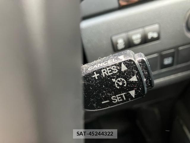 Toyota VELLFIRE 2012-05 8815215-7