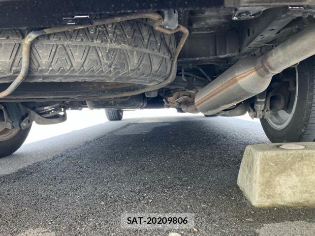 Toyota VELLFIRE 2009-11 8815257-4