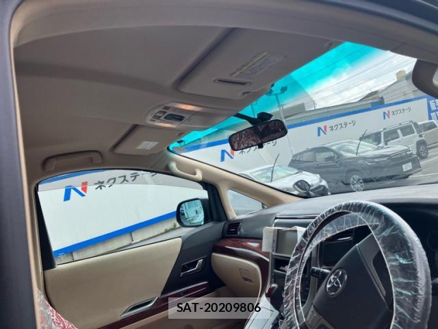 Toyota VELLFIRE 2009-11 8815257-8