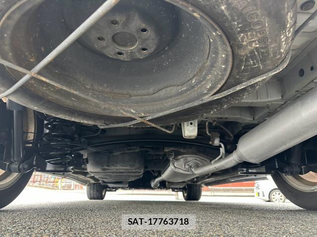 Toyota VELLFIRE 2008-08 8815283-4