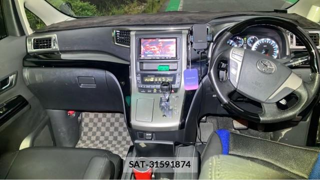 Toyota VELLFIRE 2009-08 8815520-2
