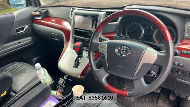 Toyota VELLFIRE 2008-07 8815553-2