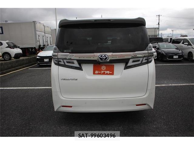 Toyota VELLFIRE 2020-04 8815678-12