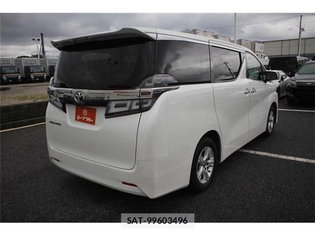 Toyota VELLFIRE 2020-04 8815678-13