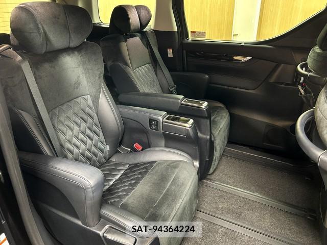Toyota VELLFIRE 2015-07 8816324-7