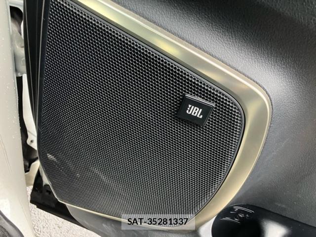 Toyota VELLFIRE 2021-12 8816330-10