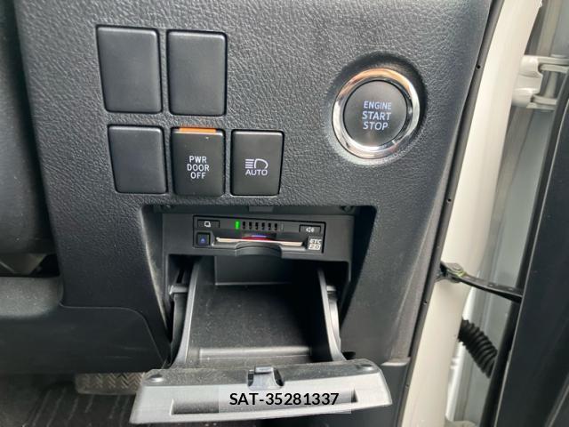 Toyota VELLFIRE 2021-12 8816330-6