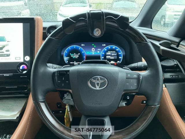Toyota VELLFIRE 2024-06 8816402-8