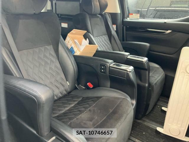 Toyota VELLFIRE 2017-01 8816406-4