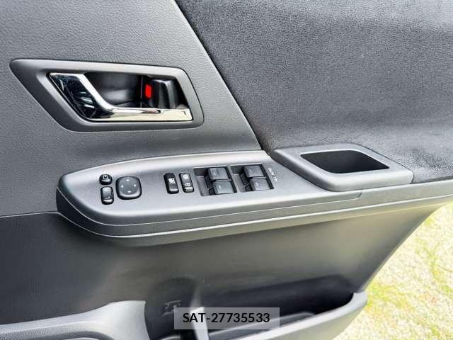 Toyota VELLFIRE 2011-12 8817403-19