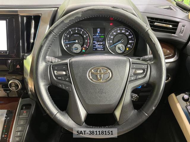 Toyota VELLFIRE 2016-03 8817830-11