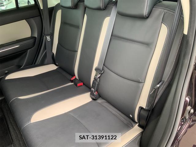 Mazda VERISA 2013-04 8813017-11