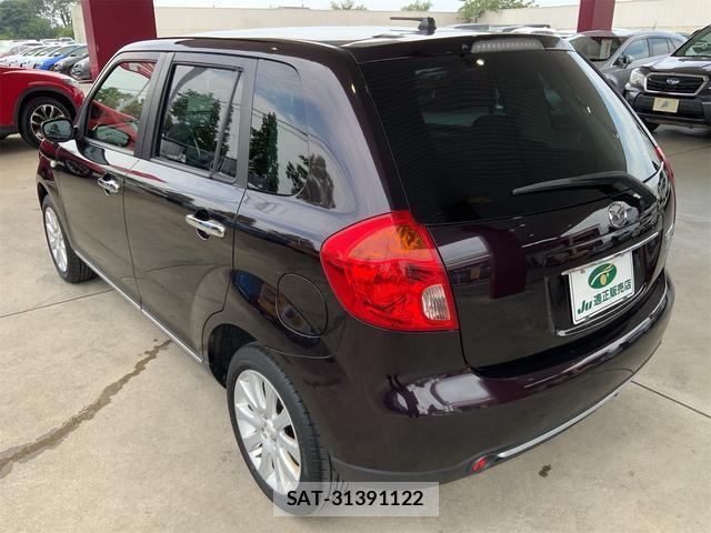 Mazda VERISA 2013-04 8813017-7