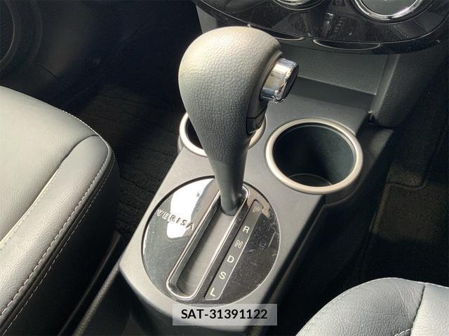 Mazda VERISA 2013-04 8813017-9