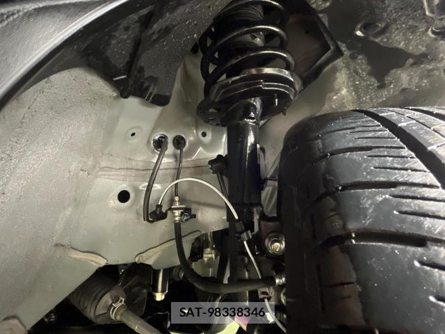 Honda VEZEL 2025-04 8812076-19