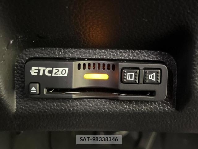 Honda VEZEL 2025-04 8812076-5