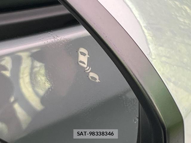 Honda VEZEL 2025-04 8812076-6