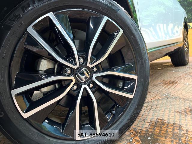 Honda VEZEL 2021-10 8812658-12