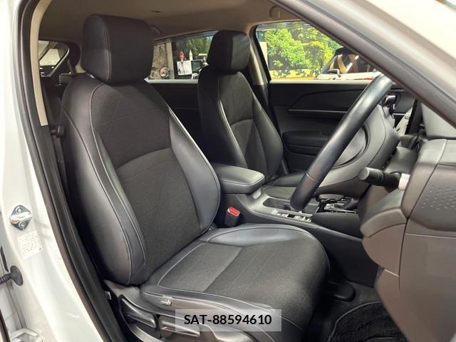 Honda VEZEL 2021-10 8812658-7