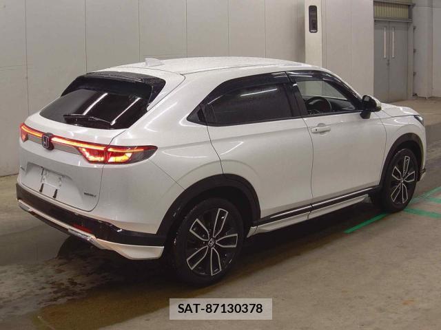 Honda VEZEL 2022-04 8813059-1