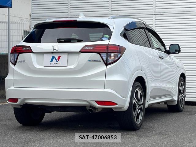 Honda VEZEL 2015-03 8813195-17