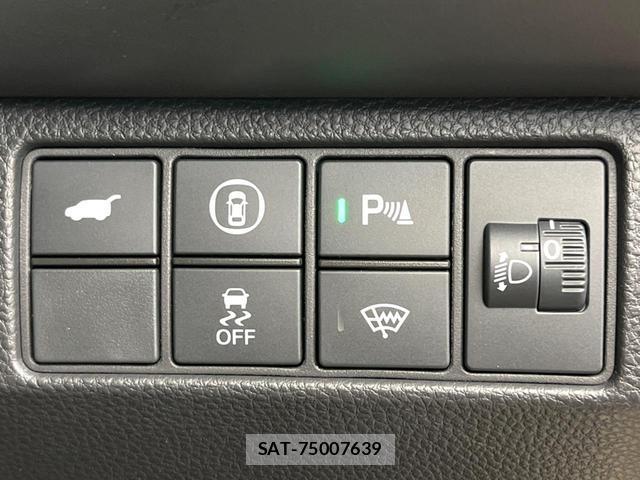 Honda VEZEL 2021-08 8813730-4
