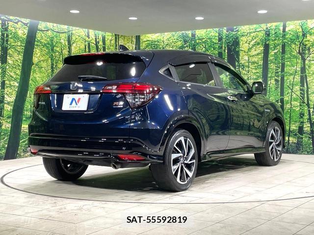 Honda VEZEL 2018-02 8814460-16