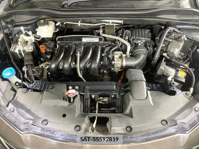 Honda VEZEL 2018-02 8814460-17