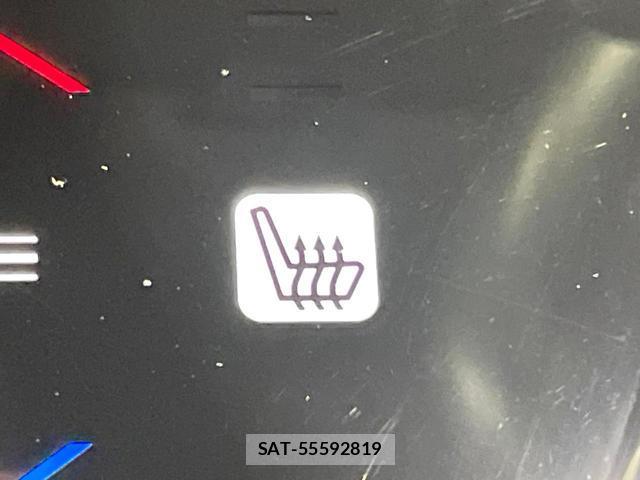 Honda VEZEL 2018-02 8814460-3