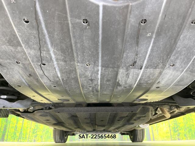 Honda VEZEL 2014-12 8814594-18