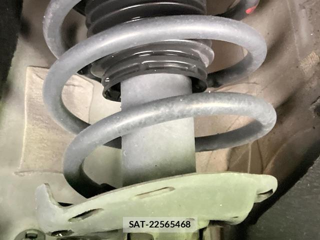 Honda VEZEL 2014-12 8814594-19