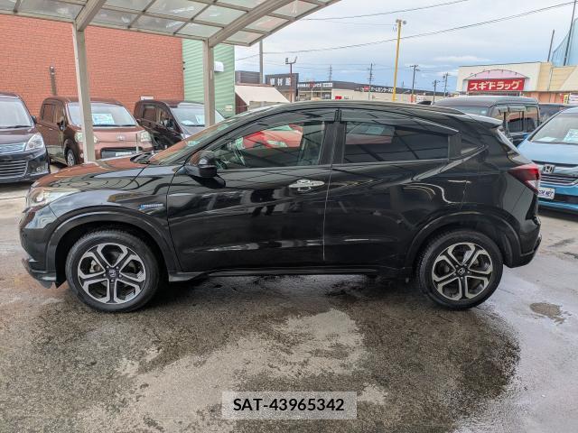 Honda VEZEL 2015-09 8814925-11