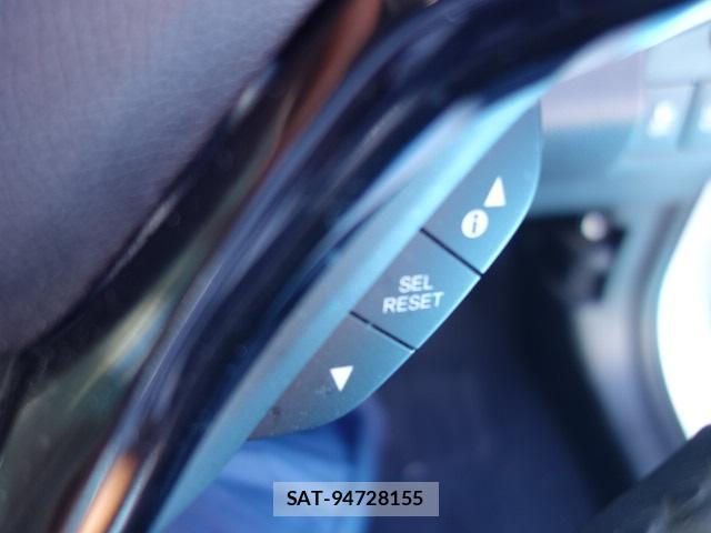 Honda VEZEL 2015-02 8815301-9
