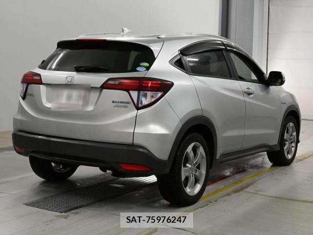 Honda VEZEL 2014-07 8815633-11