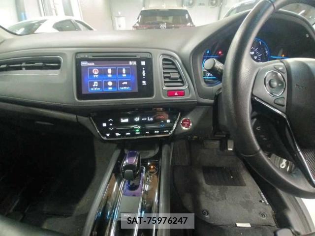 Honda VEZEL 2014-07 8815633-3