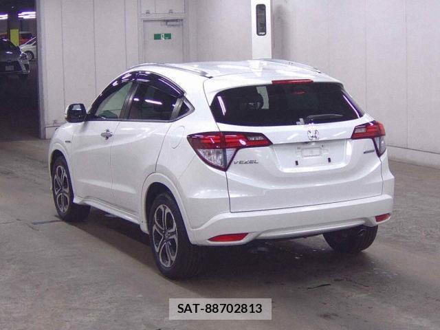 Honda VEZEL 2016-03 8815988-1