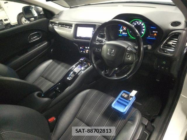 Honda VEZEL 2016-03 8815988-2