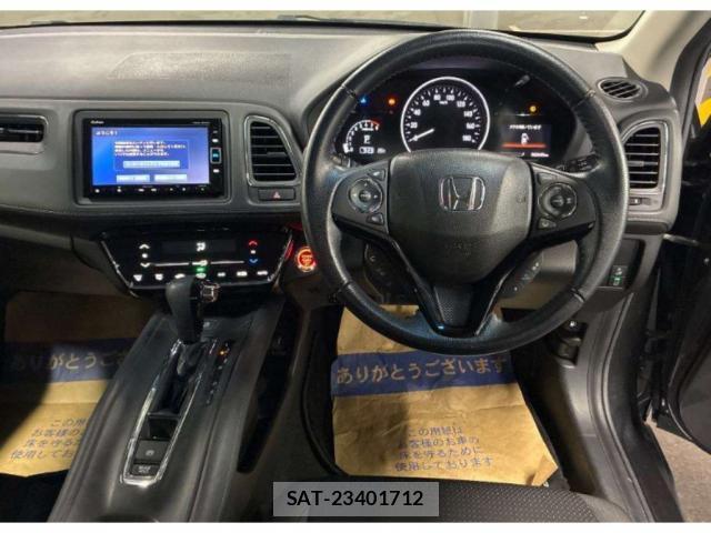 Honda VEZEL 2018-08 8816656-2