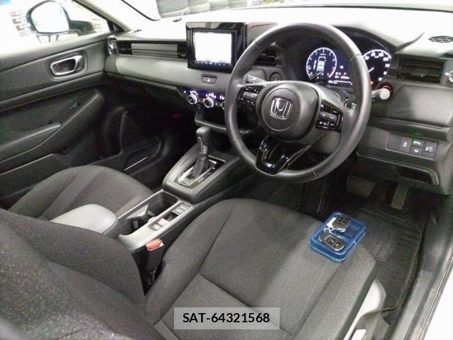 Honda VEZEL 2025-04 8816830-2
