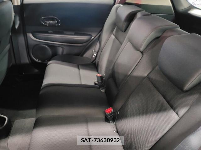 Honda VEZEL 2017-04 8817172-3