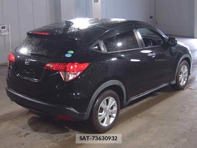 Honda VEZEL 2017-04 8817172-5