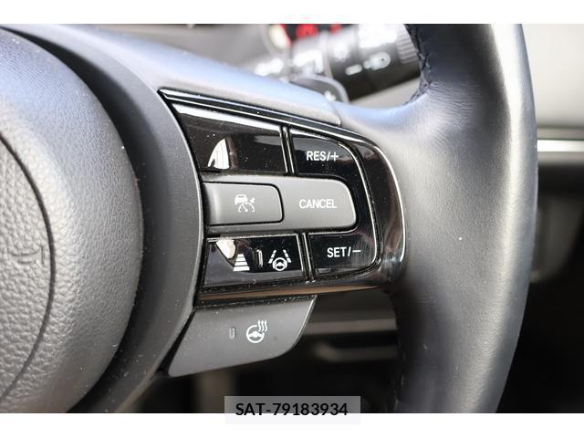Honda VEZEL 2021-12 8817197-10