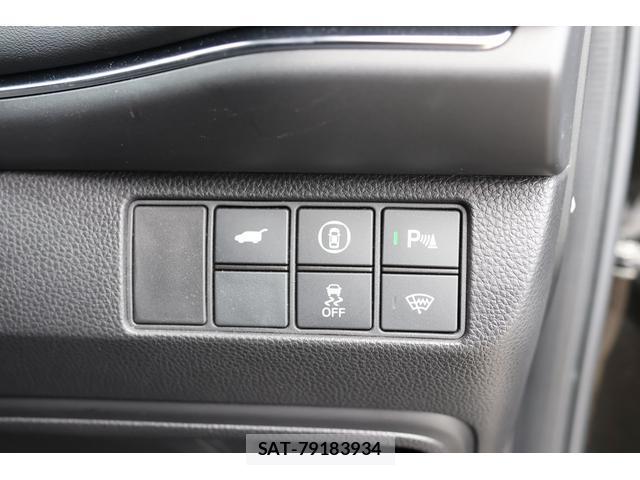 Honda VEZEL 2021-12 8817197-12