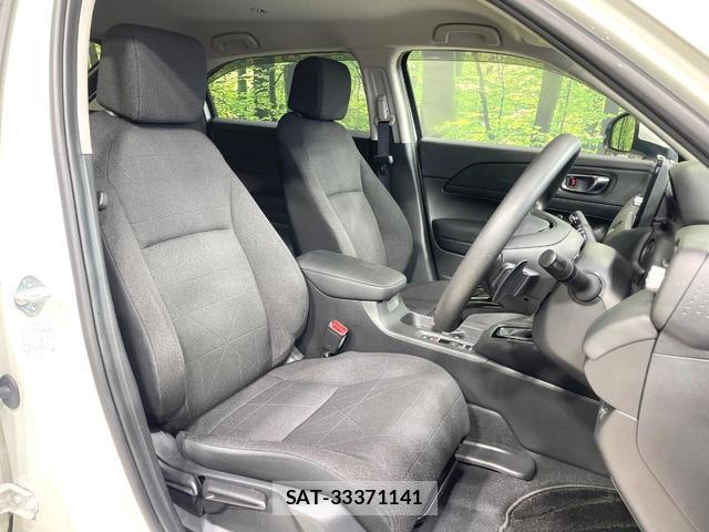 Honda VEZEL 2023-02 8817267-7