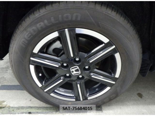 Honda VEZEL 2021-08 8817361-6